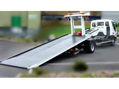 Tilt Tray Trucks