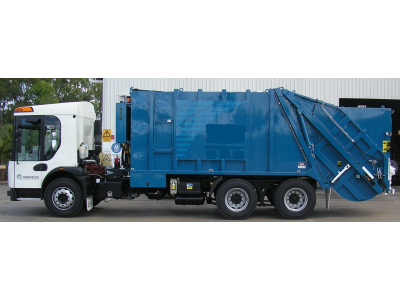 Garbage Collecting Truck